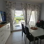 Oasis B3 * Roses
